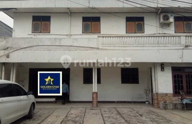 Ruang Usaha Di Xxx 659 M Shm Butuh Renovasi