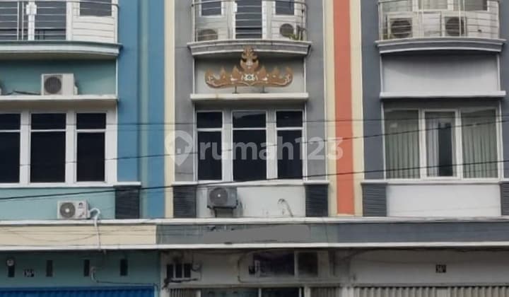 Disewakan Ruko Strategis di Teluk Betung Utara 167.0 M² SHM
