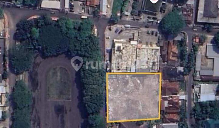 Disewakan Tanah Strategis di Enggal 3000.0 M²
