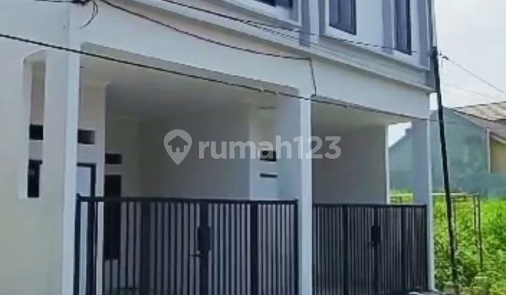 Rumah Minimalis 2 LT di Grand Wonorejo Selatan, Rungkut Surabaya