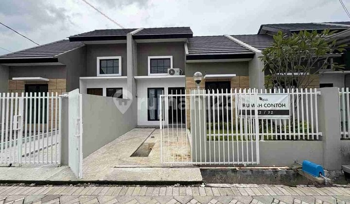 Rumah Waru Sidoarjo Tanpa DP di Alana Regency Tambak Oso