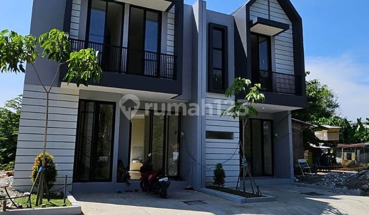 Rumah 2Lantai Dekat Kampus UBAYA Anggrek Residence Surabaya