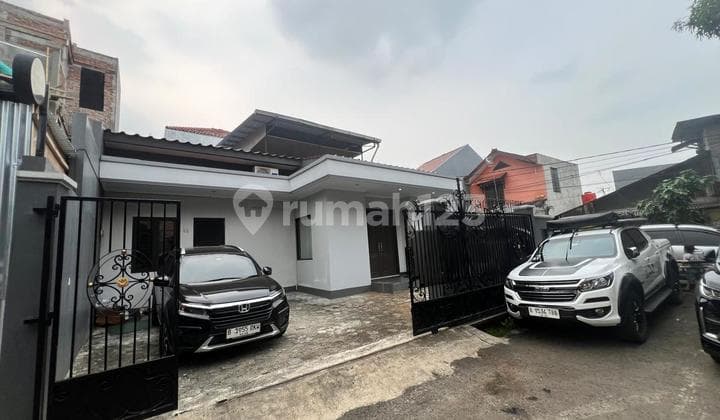 Hot List!! Rumah LT 202 M² di Pondok Bambu