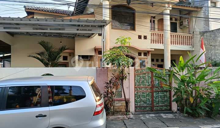 Rumah Hook LT 150 M² Cocok Untuk Usaha di Perumnas Klender