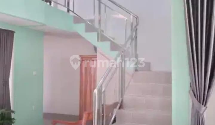 Rumah Cantik 2 Lantai di Griya Bintara Indah Dekat Pondok Kopi