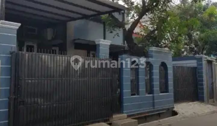 Rumah di Komplek Jakasampurna Dekat LRT Galaxy & KRL Kranji