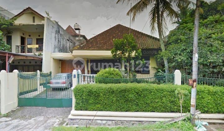 Dijual Rumah Lokasi Strategis Sayap Dago Surapati Dekat Gasibu Bandung