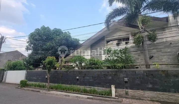 Dijual Rumah Mewah Full Furnished Di Mohammad Toha Bandung Kota