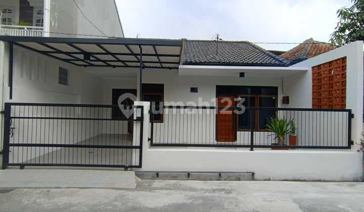 Dijual Rumah Baru Siap Huni Semi Furnish Di Komplek Santosa Asih Cipamokolan Soekarno Hatta Bandung