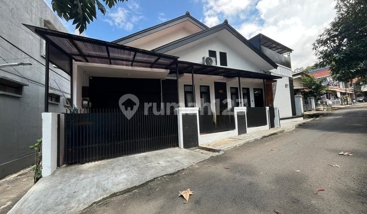 Dijual Rumah Siap Huni Area Tubagus Ismail Dago Bandung