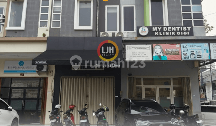 Dijual Ruko Strategis Cocok untuk Usaha atau Kantor