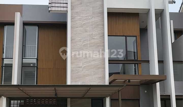 Rumah Bagus Siap Huni Hadap Selatan di Citra Garden Serpong