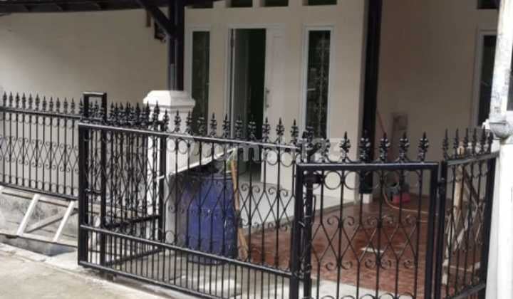 Dijual Rumah Lokasi Depok Perum Griya Lembah Abadi - Akses Strategis