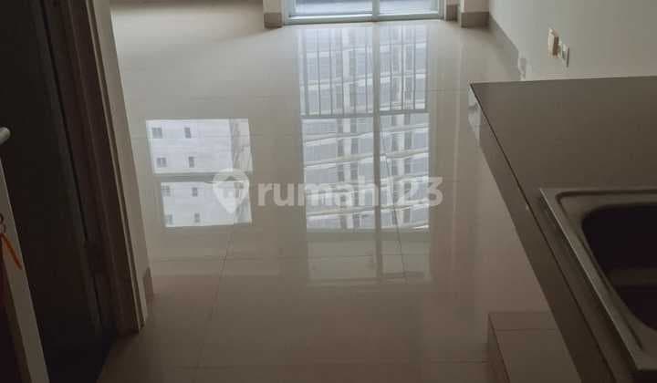 For Sale Parkland Apartment BSD Studio Type Unfurnished