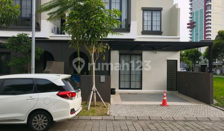 New Modern Home Semi Furnish With Interior Lokasi Elit
