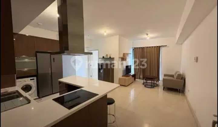 The Peak Apartment Tunjungan Plaza LT 51 Type 3 Br Furnished