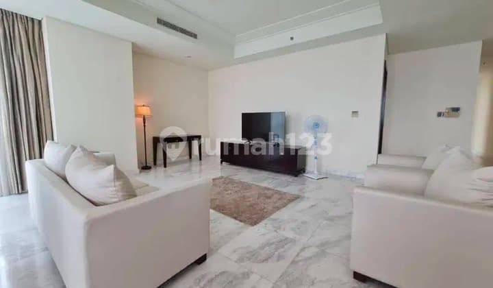 For Sale 3 BR Fully Furnished Apartemen The Peak Sudirman