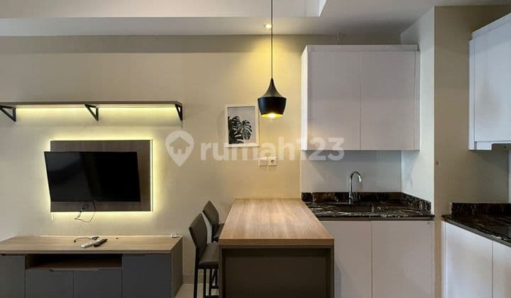 Eksklusif Unit 1 Bedroom Plus Aparteme Taman Anggrek Residence