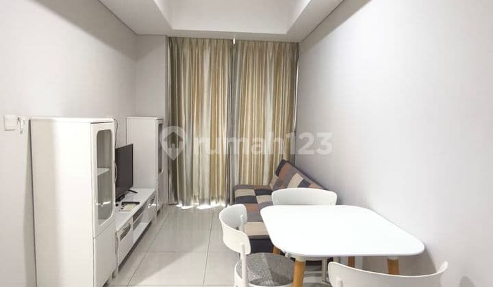 Ready For Rent 2 Bedroom Apartemen Taman Anggrek Residences