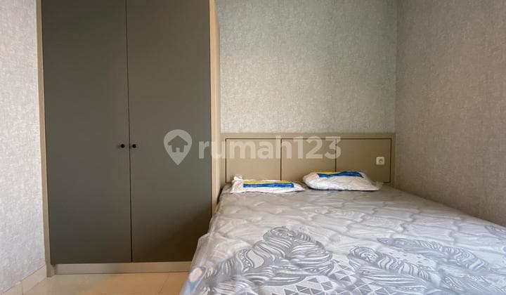 Fully Furnished Studio Apartemen Taman Anggrek Residence