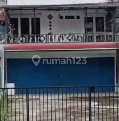 Ruko siap huni lokasi strategis pinggir jalan di Ayani 2
