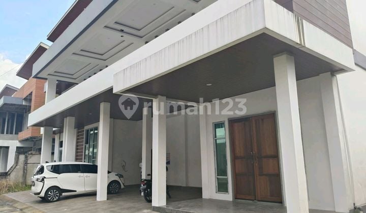 Rumah 2 Lantai Lokasi Strategis Pusat Kota Di Jalan Paris 2