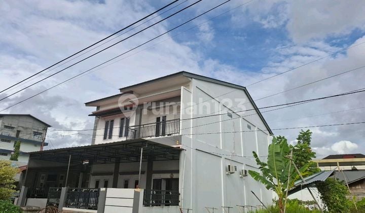 Rumah Mewah 2 Lantai Siap Huni, Lokasi Strategis Di Purnama 1