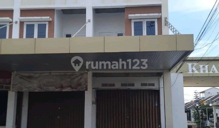 Ruko 2 Lantai Lokasi Strategis Pinggir Jalan Cocok Buka Usaha