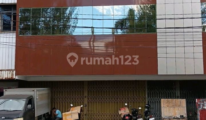 Ruko Siap Huni Lokasi Sangat Strategis Untuk Berbagai Usaha