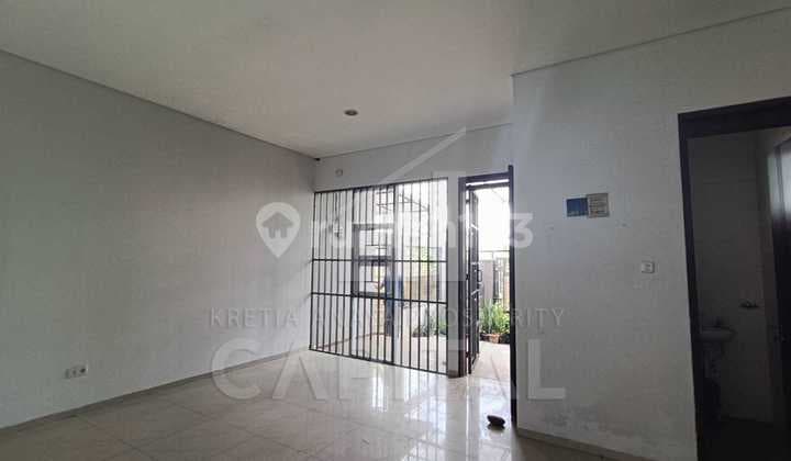 Rumah Bagus Siap Huni dengan Lokasi Strategis di Daerah Sayap Margacinta Dekat Borma