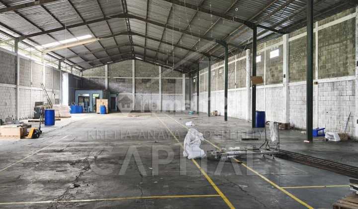 Gudang Siap Pakai di Soekarno Hatta Bandung