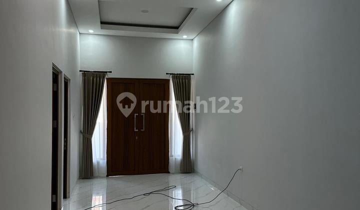 Rumah bagus sudah direnovasi total di Semarang barat