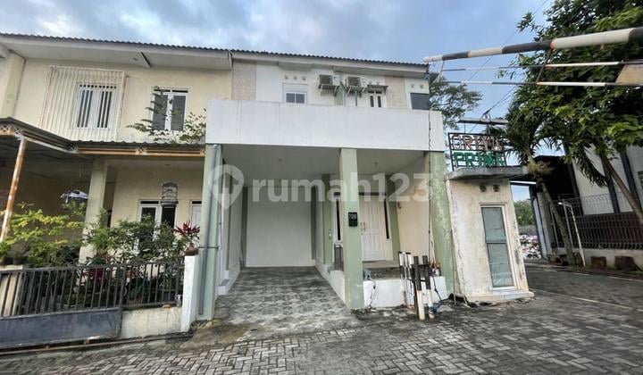 Disewakan Rumah 2 Lantai Dekat Kampus Undip Tembalang