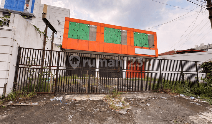 Disewakan Ruko Strategis Dekat Kampus Ubaya Surabaya