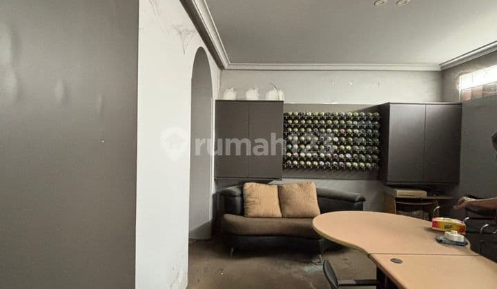 Dijual Ruko 2,5 Lantai di Semarang Utara Dekat Pelbuhan dan Bandara