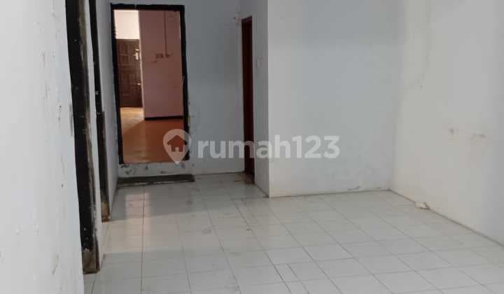 Disewakan Rumah ada kios nya di Tegal Jawa Tengah