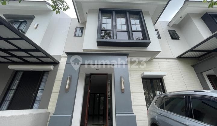 Rumah baru bagus 2 lantai di kompleks perumahan Citrasun Garden Semarang