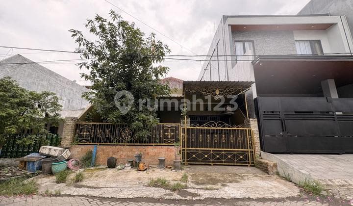 Dijual Rumah untuk Kost Dekat Kampus Ubaya Surabaya