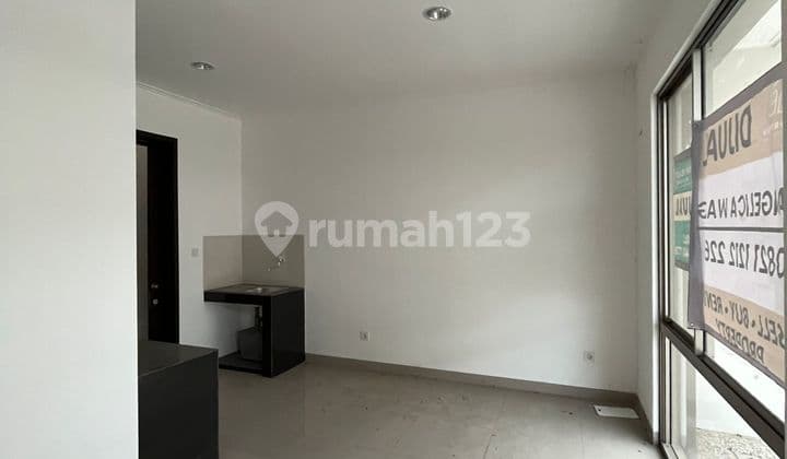 Disewa Cepat dan Murah Rumah Kosongan 2+1 KT Siap Huni!
