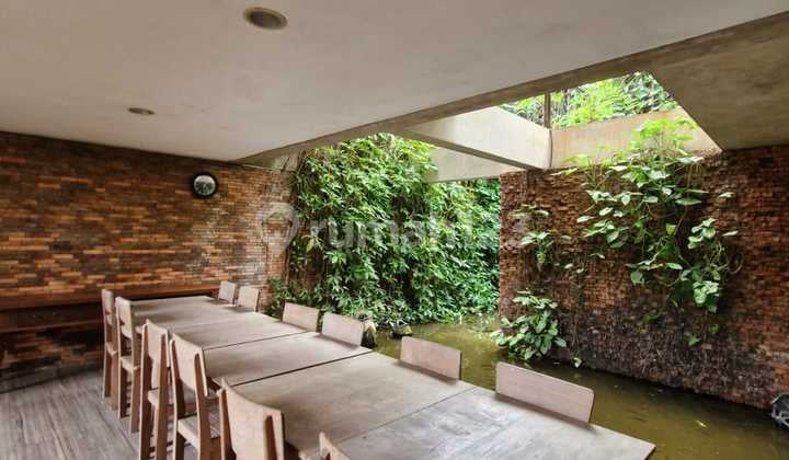 Rumah Sewa di Taman Tangkuban Perahu Menteng Jakarta Pusat - Furnished - Bagus