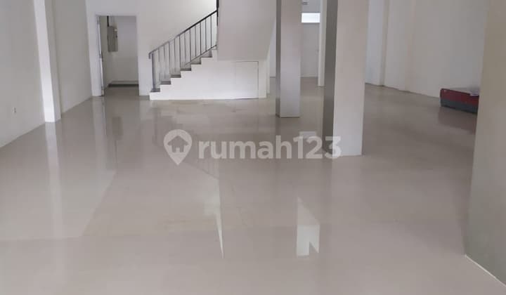 Ruko Fatmawati Raya, 2 Gandeng 3 Lantai, Parkiran Luas