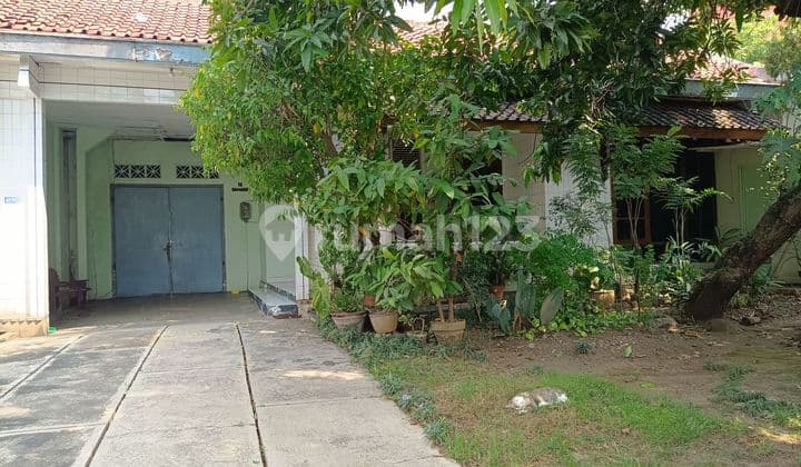 City center house in Old Sompok, Semarang