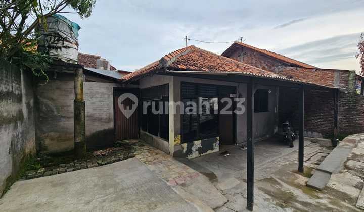 Bonus Land House in Wologito, Kembangarum, West Semarang