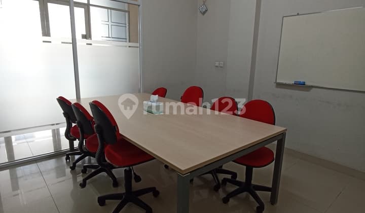 Take Over Sewa 6 Bulan. Ruko 2 Lantai di Bekasi Selatan. Siap Pakai. Cocok untuk Kantor