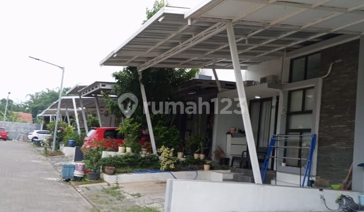 Only For Sale!!Rumah Siap Huni ,Nyaman di The Gardens