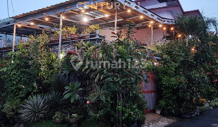 Rumah Cantik Eksotis Bagus Siap Huni Strategis