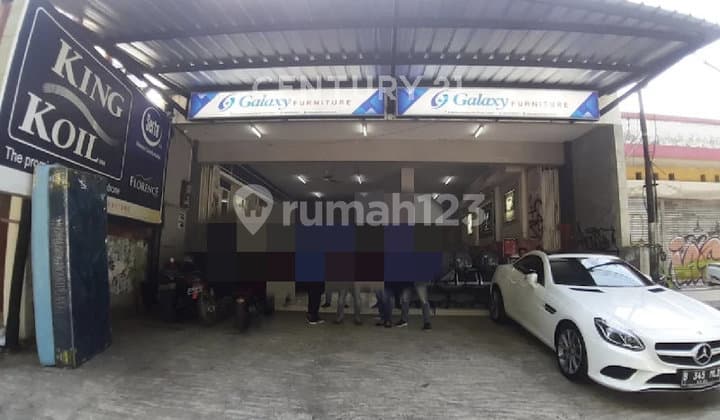 Ruko Eks Distributor Furniture Jalur Ramai & Strategis
