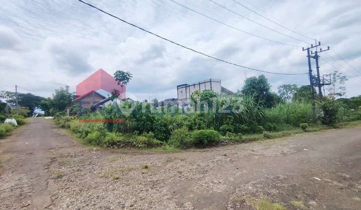 Dijual Tanah Luas 438M2 Dekat Tol, di Cemorokandang Malang