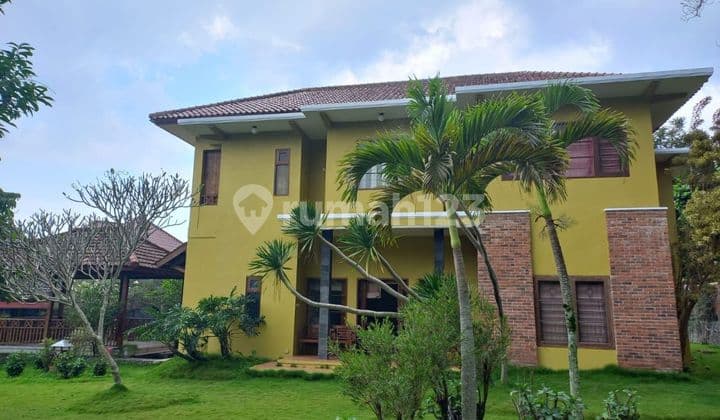 Rumah Villa SHM di Jalan Melati Kondisi Bagus