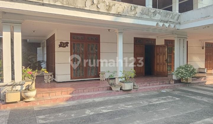 Rumah Kuno Kondisi Masih Bagus Legalitas Shm Posisi Hook